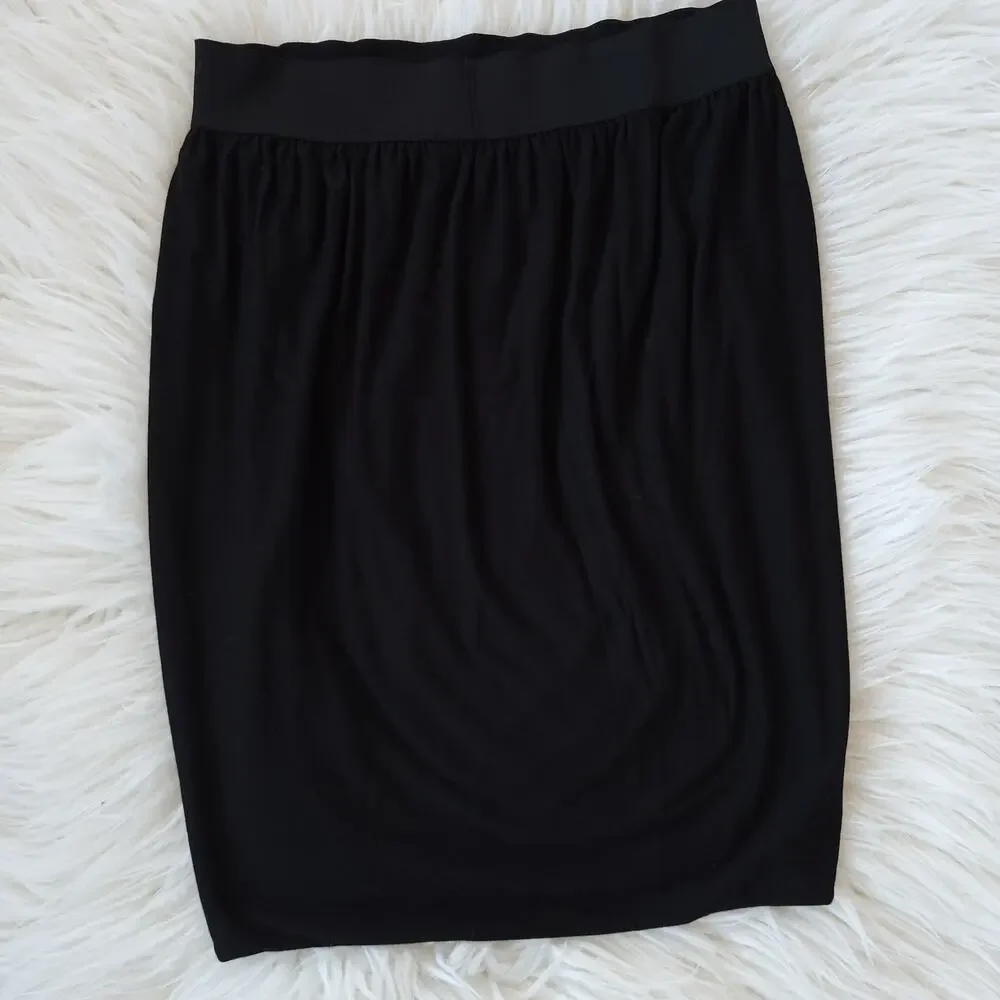 NWT Gap Womens Tulip Skirt Black Elastic Waist Stretch Rayon Capsule Basic Small
